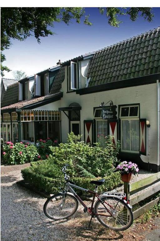 Hotel Boschlust Bergen Exterior photo